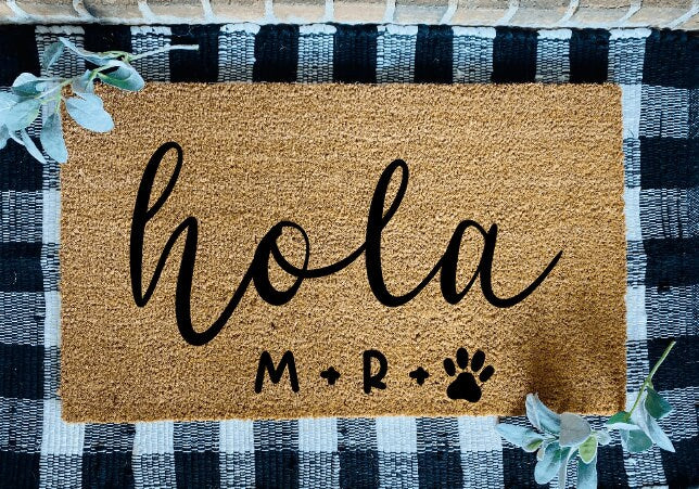 Felpudo personalizado con pata de perro Hola Iniciales